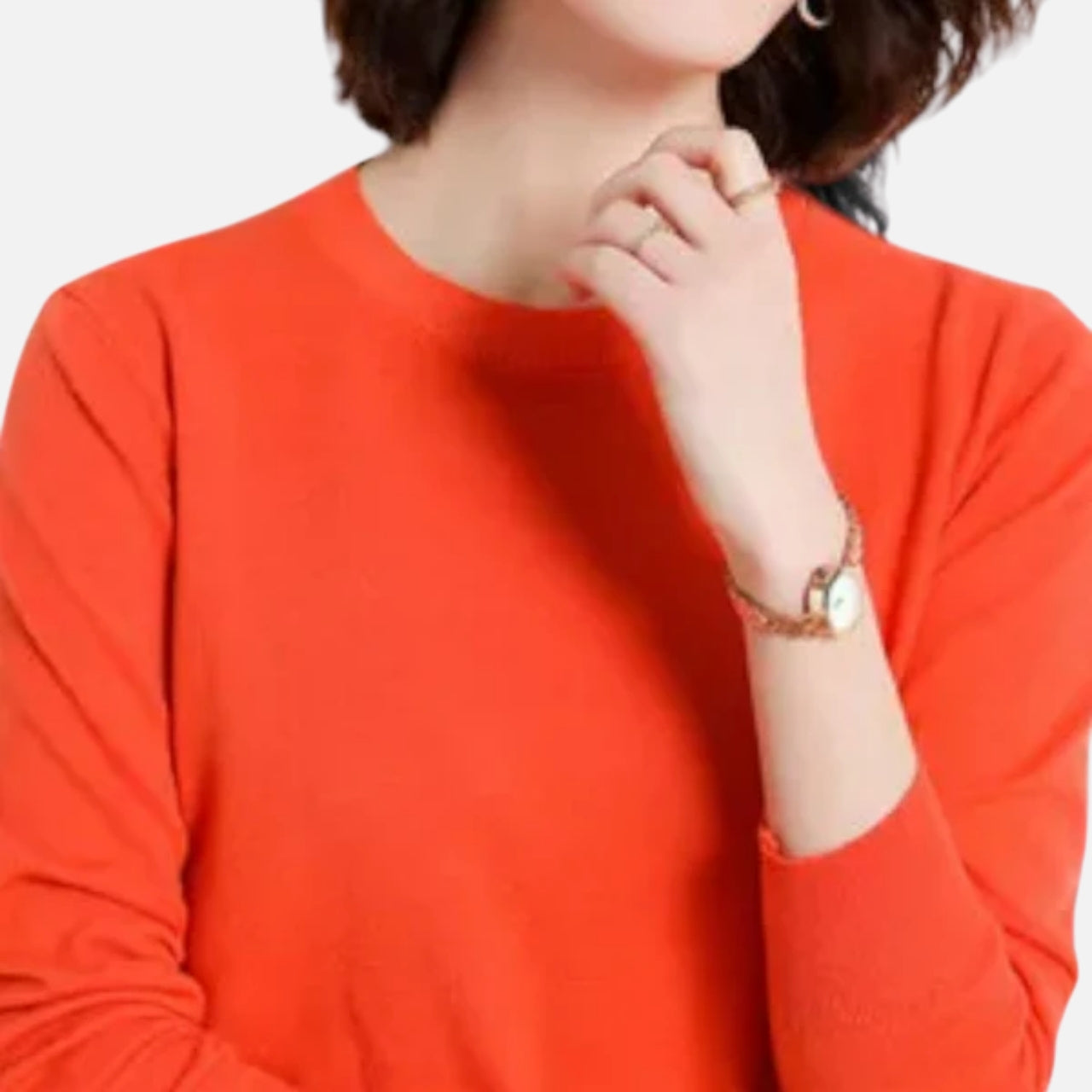 Woverley | Women's Timeless O-Neck Merino Wool Sweater