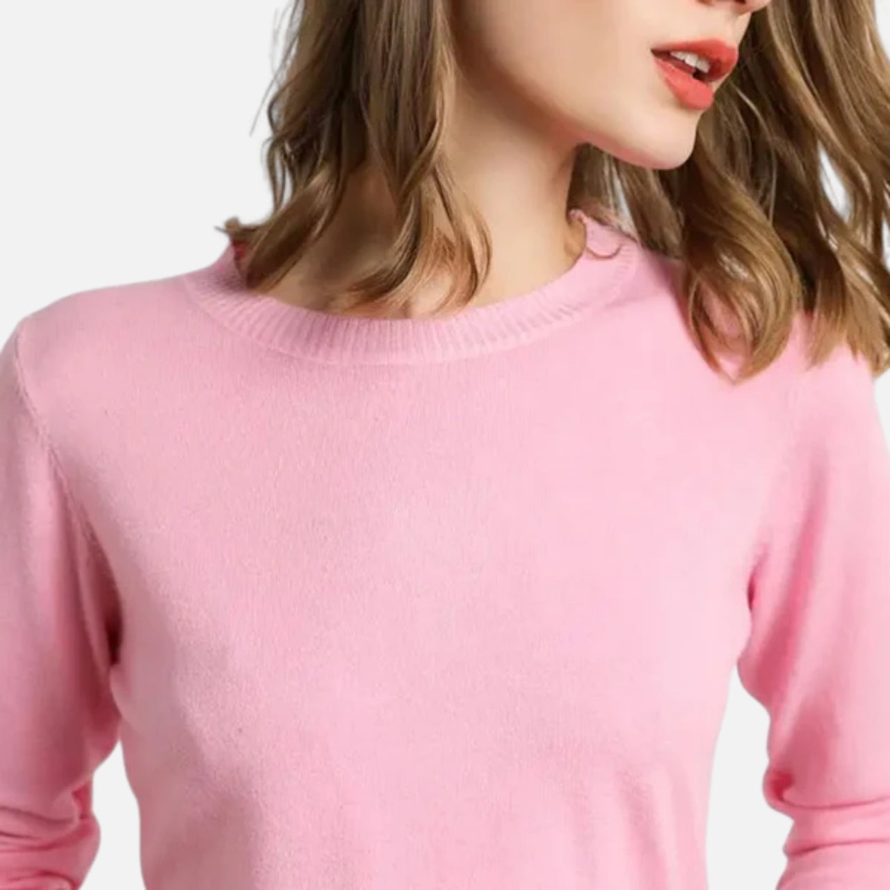 Woverley | Women's Timeless O-Neck Merino Wool Sweater