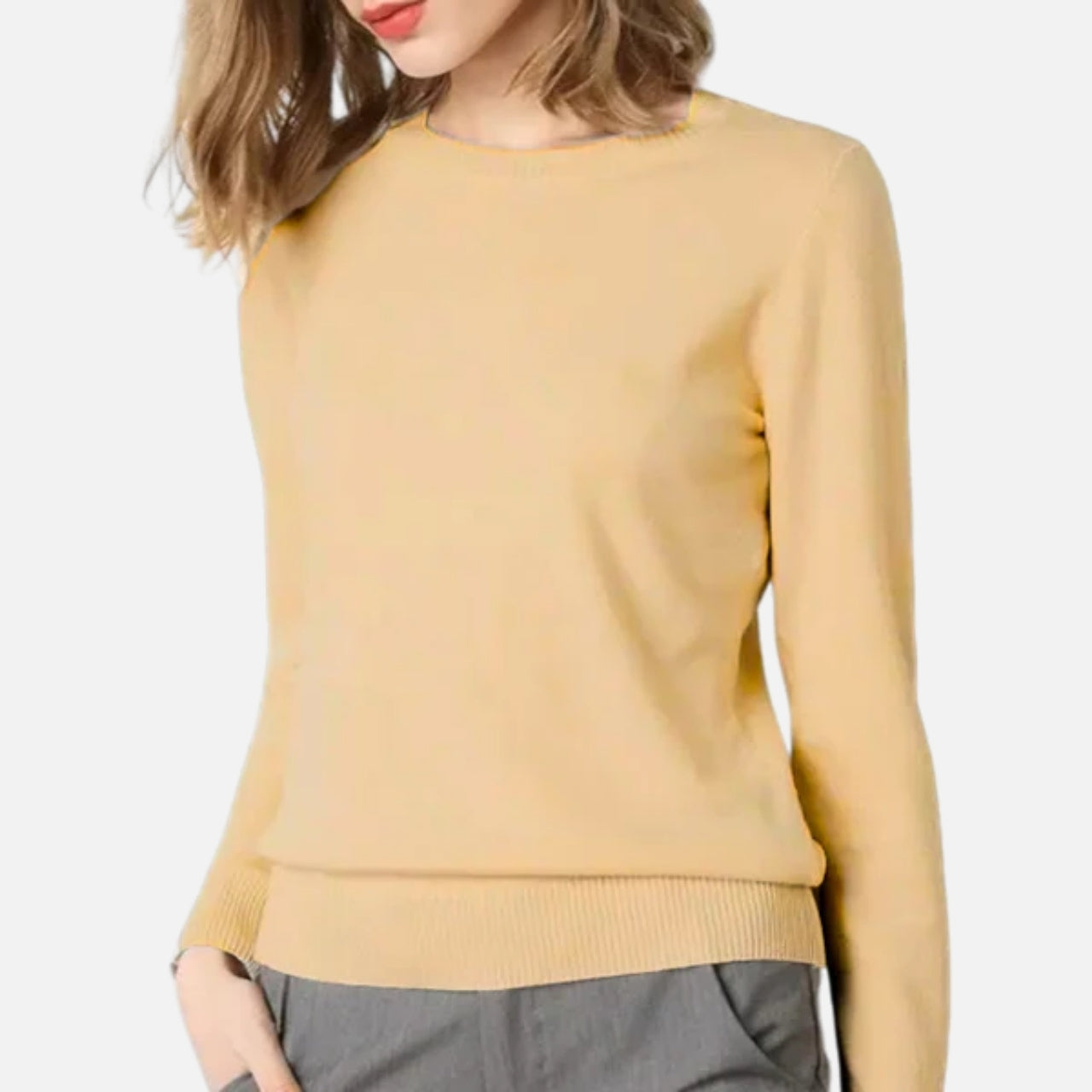 Woverley | Women's Timeless O-Neck Merino Wool Sweater