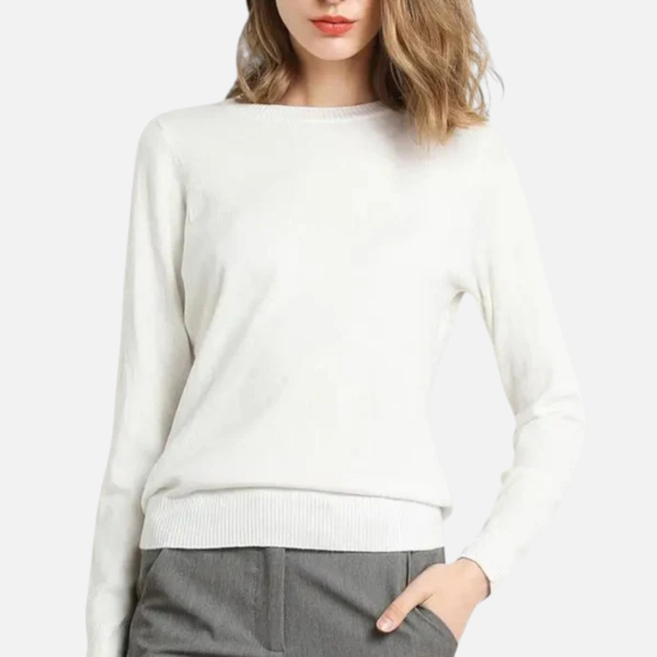 Woverley | Women's Timeless O-Neck Merino Wool Sweater