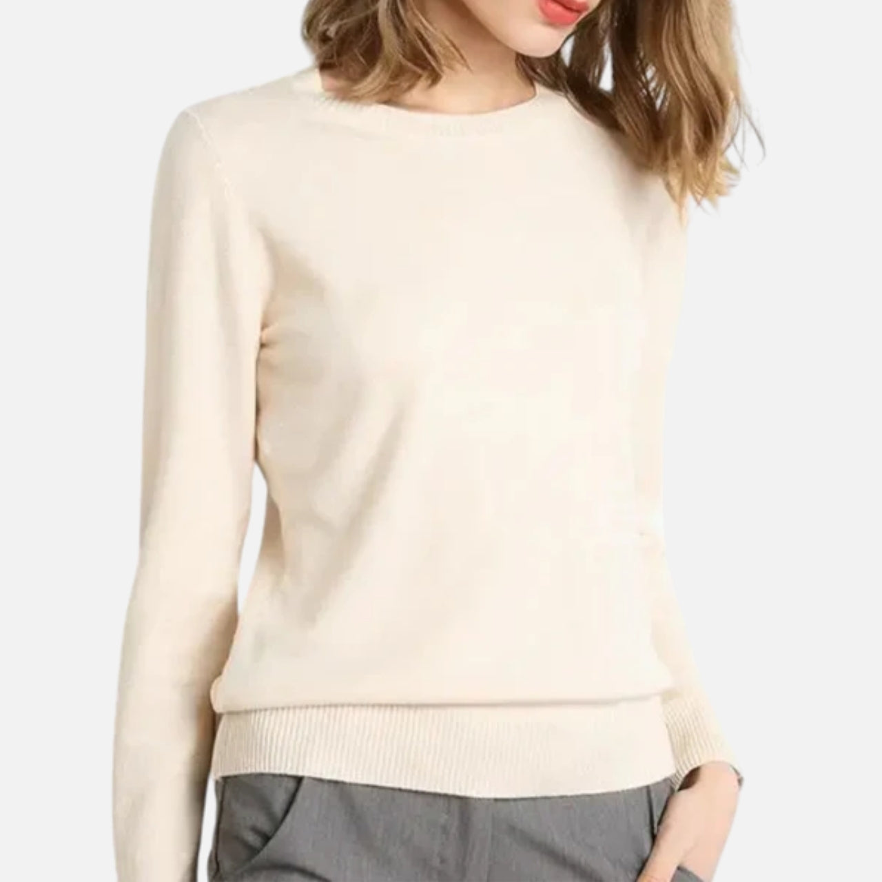 Woverley | Women's Timeless O-Neck Merino Wool Sweater