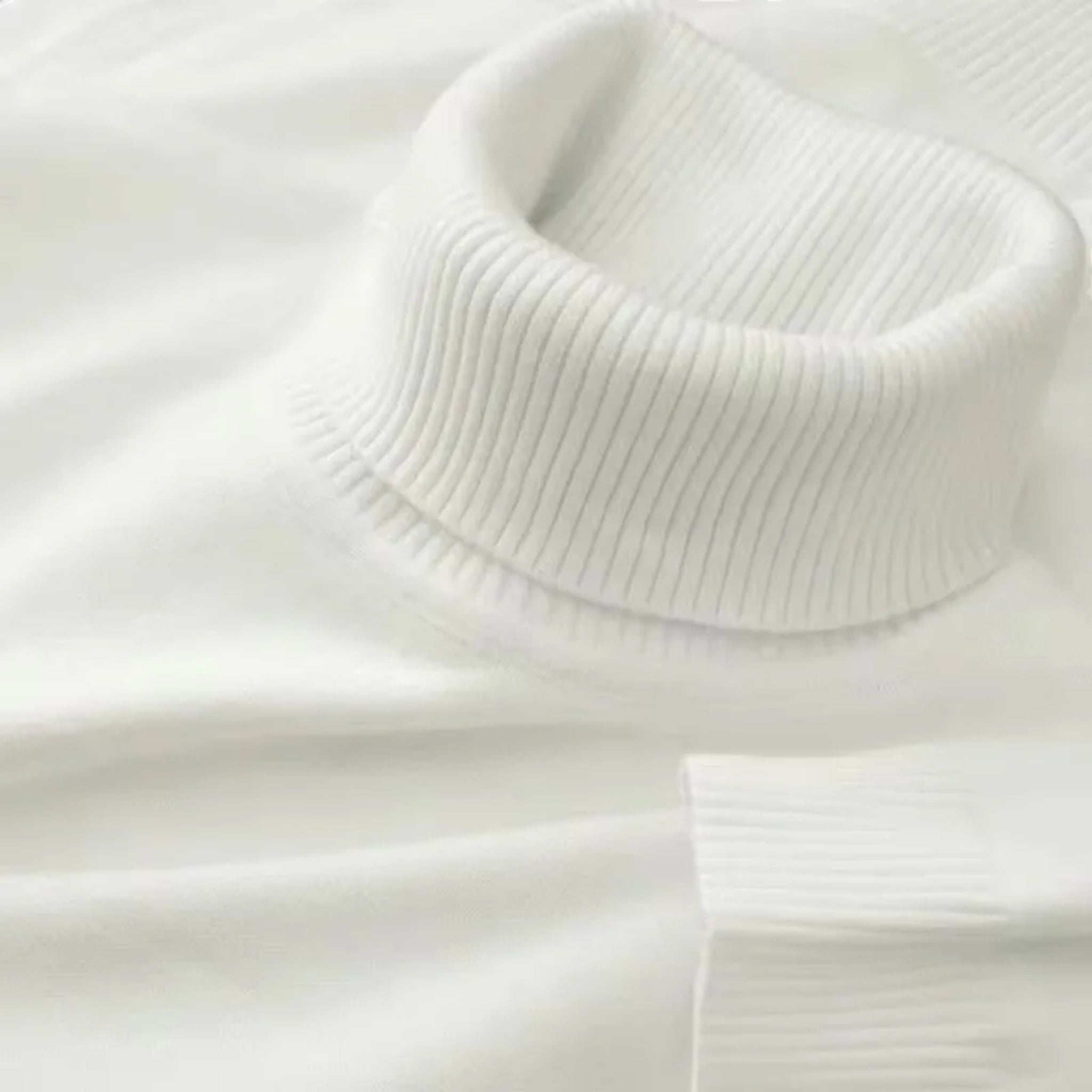 Woverley | Men's Knit Turtleneck Sweater in Wool