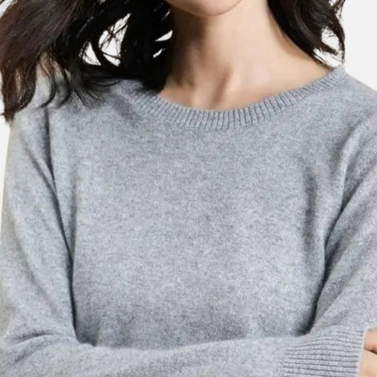 Woverley | Women's Timeless O-Neck Merino Wool Sweater